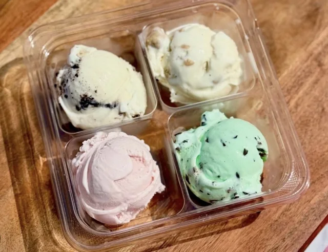 Heritage Scoop four-flavor ice cream flight